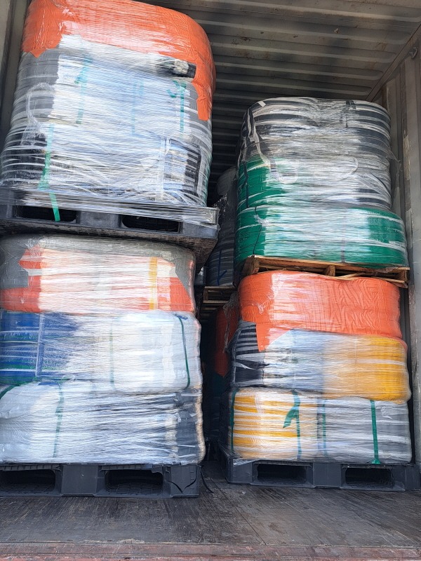 pvc tarp side trim9.jpg